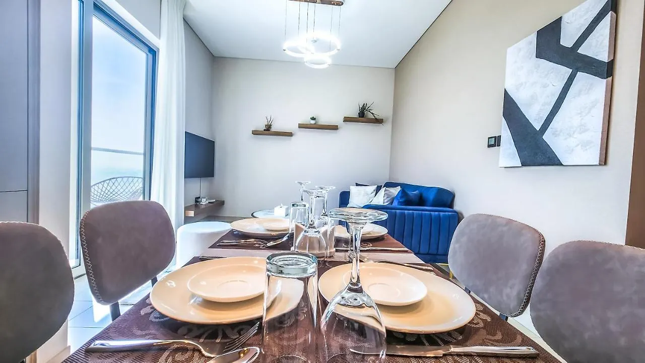 Stay By Latinem Luxury 1Br Holiday Home Cvr B1910 Near Burj Khalifa Dubai 0*,  United Arab Emirates